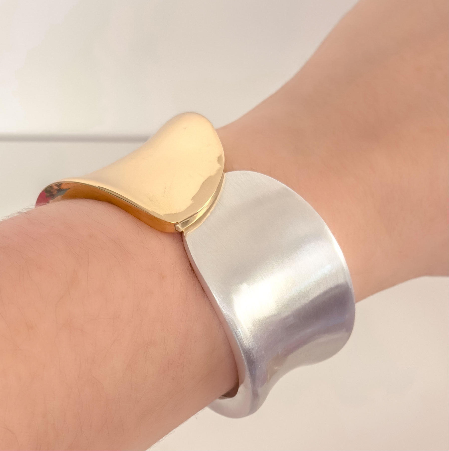 Bracelete Contorno