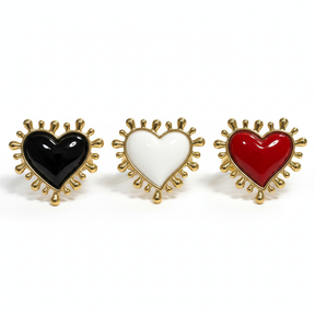 Fotografia frontal do Anel Coração Resinado - Preto, Branco e Vermelho